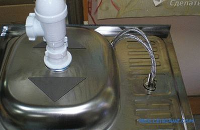 Comment assembler un siphon d'évier dans la cuisine