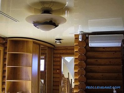 Comment augmenter visuellement la hauteur du plafond de l'appartement, de la maison (+ photo)