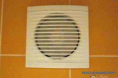 Ventilation forcée dans la salle de bain - installez un ventilateur d'extraction dans la salle de bain