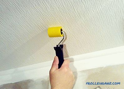 Comment couper le plafond de la maison