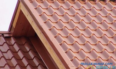 Types de toitures métalliques, en fonction de la base, du profil et du revêtement en polymère + Photo