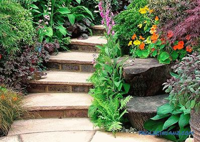 Escalier de jardin à monter soi-même - disposition de la surface inégale + dessins