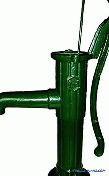 Pompe à main pour l'eau de puits
