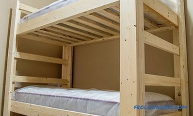 Comment faire un lit superposé avec les mains avec du bois + Photo