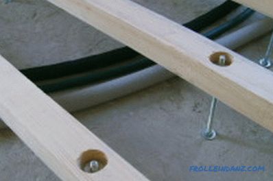 Comment poser correctement les planchers en bois: instructions