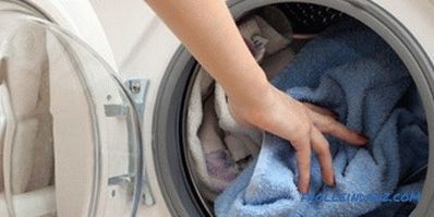 Comment nettoyer la machine à laver de l'acide citrique, du vinaigre et d'autres moyens de calcaire + Vidéo