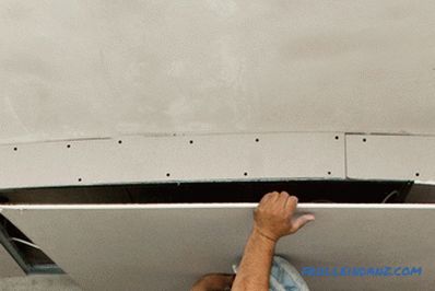 Comment faire un plafond de gypse à deux niveaux avec vos propres mains