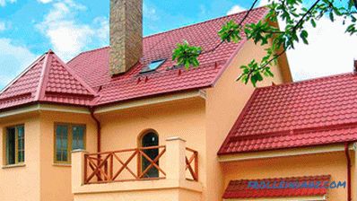 Quel est le meilleur métal ou toit mou pour le toit d'une maison privée