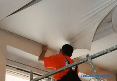 Réparation d'étirement de plafond à faire soi-même