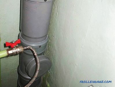 Comment réparer une fuite de tuyau d'égout